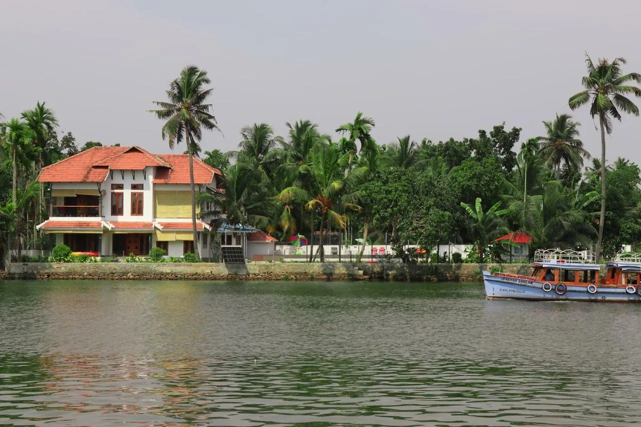 Water'S Edge Villas Alappuzha 0*,