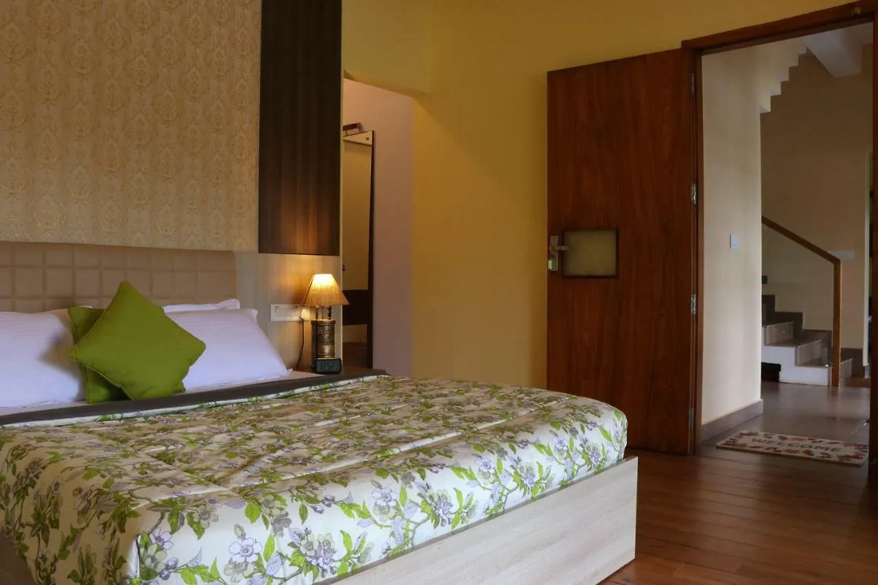 Water'S Edge Villas Alappuzha 0*,